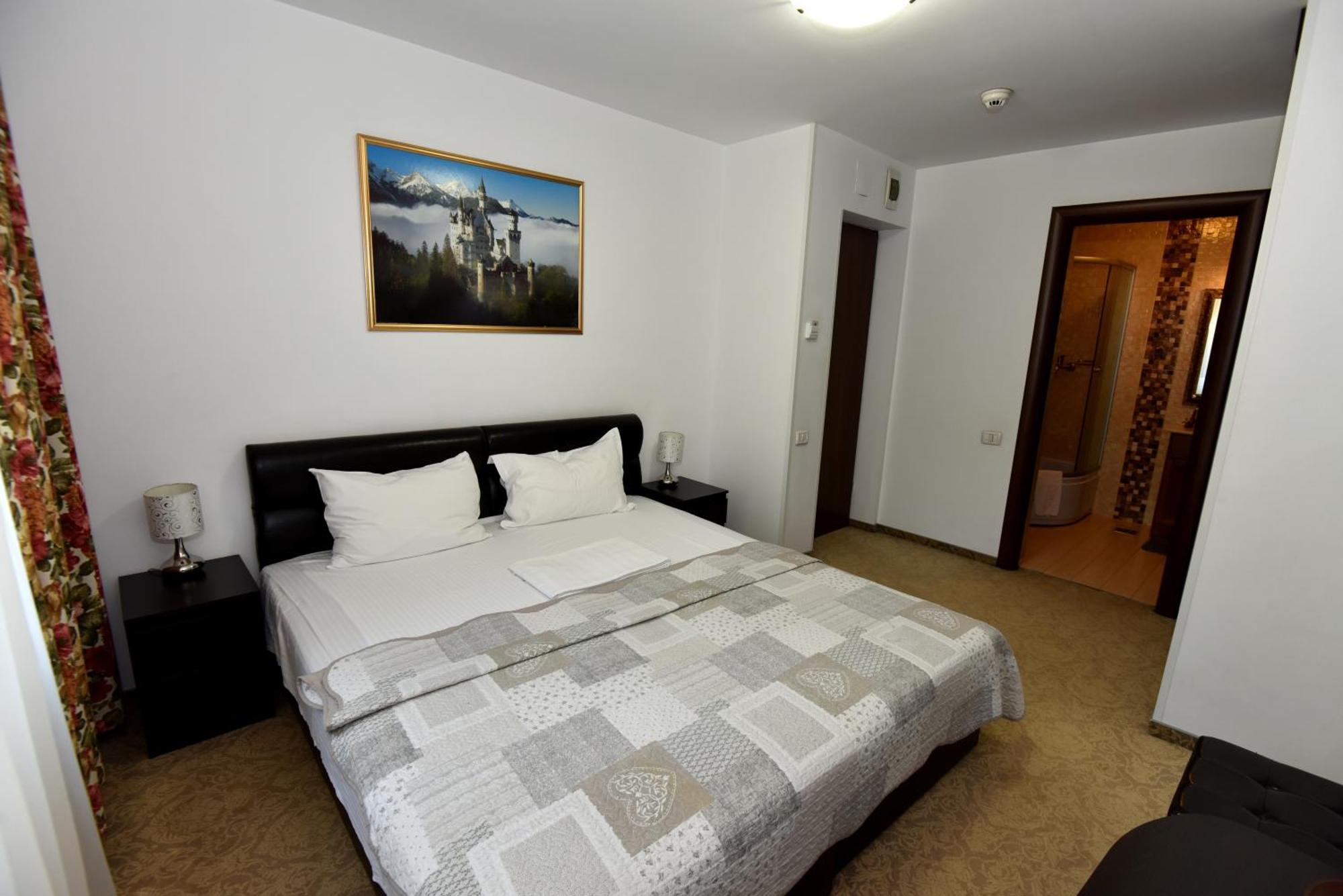 Conac Bavaria Buşteni Exterior foto