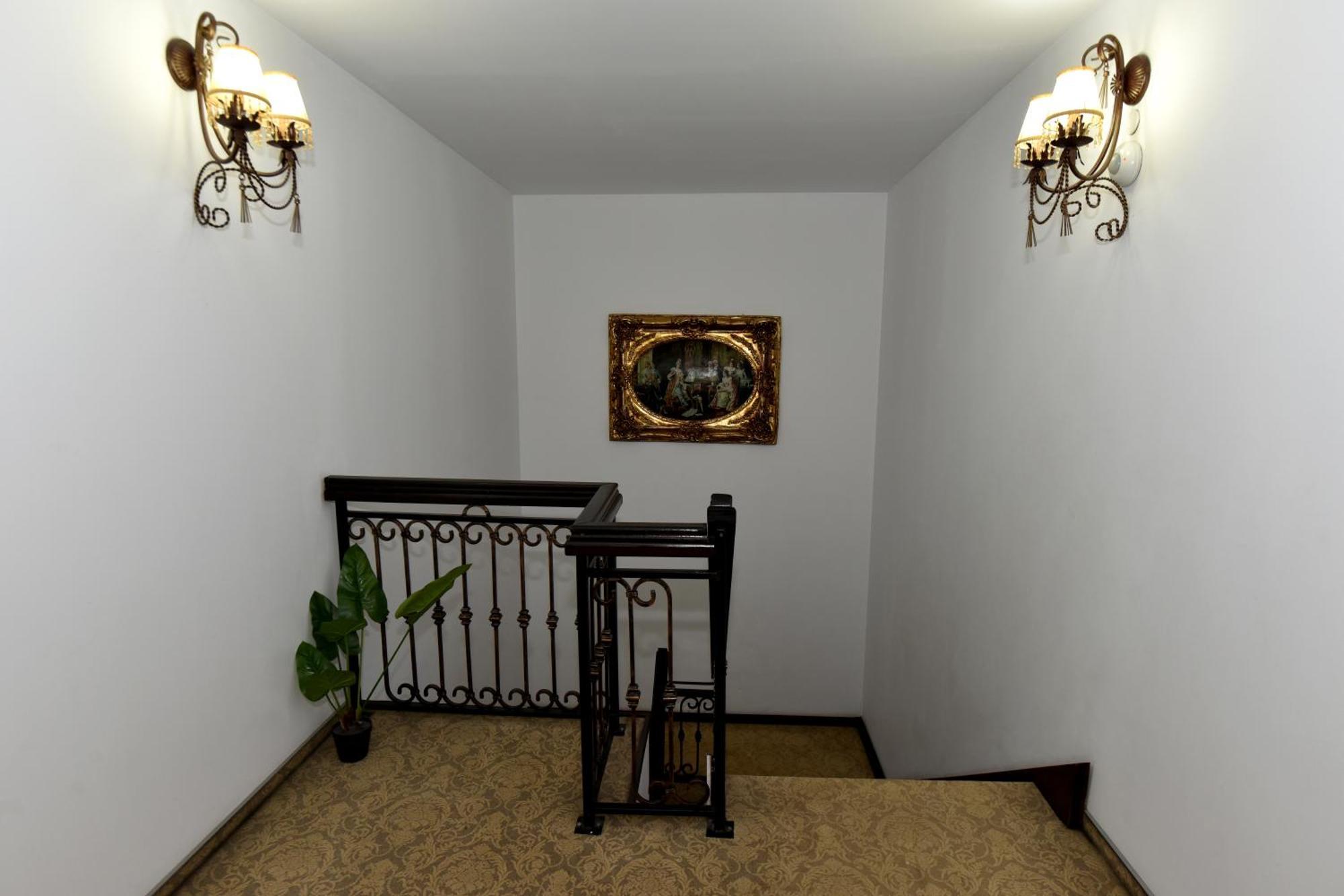 Conac Bavaria Buşteni Exterior foto